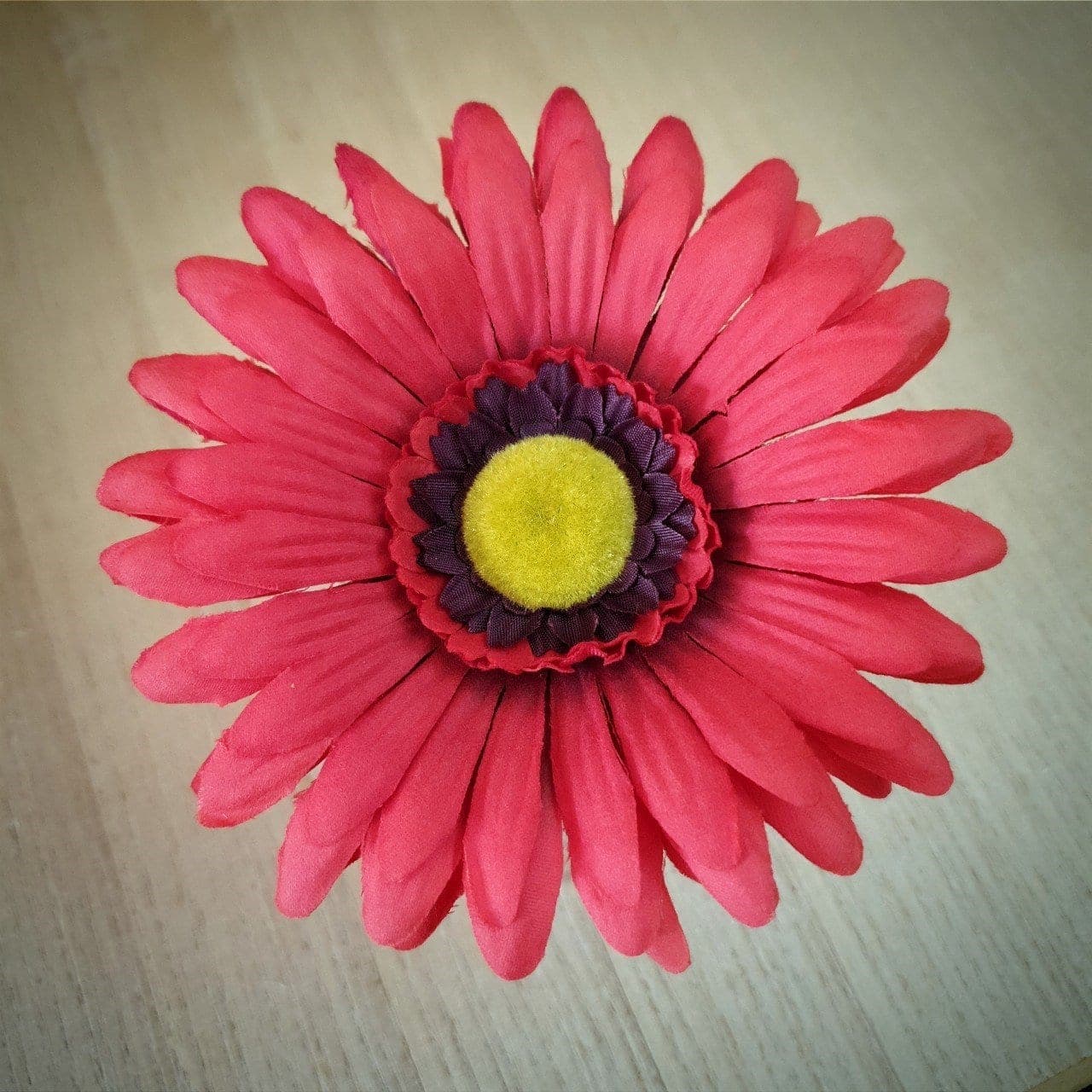 บูเก้เยบีร่าใหญ่ (XY3ZD83), A bouquet of daisy: a friendly, small-headed bloom that lightens the rhythm of a spray.