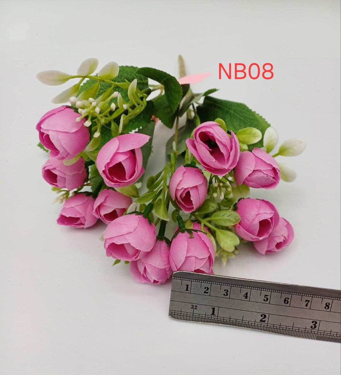 NB08 (NB08), ชิ้นส่วนสไตล์ลิ่ง: องค์ประกอบเสริมเพื่อจัดบรรยากาศและองค์ประกอบโดยรวม