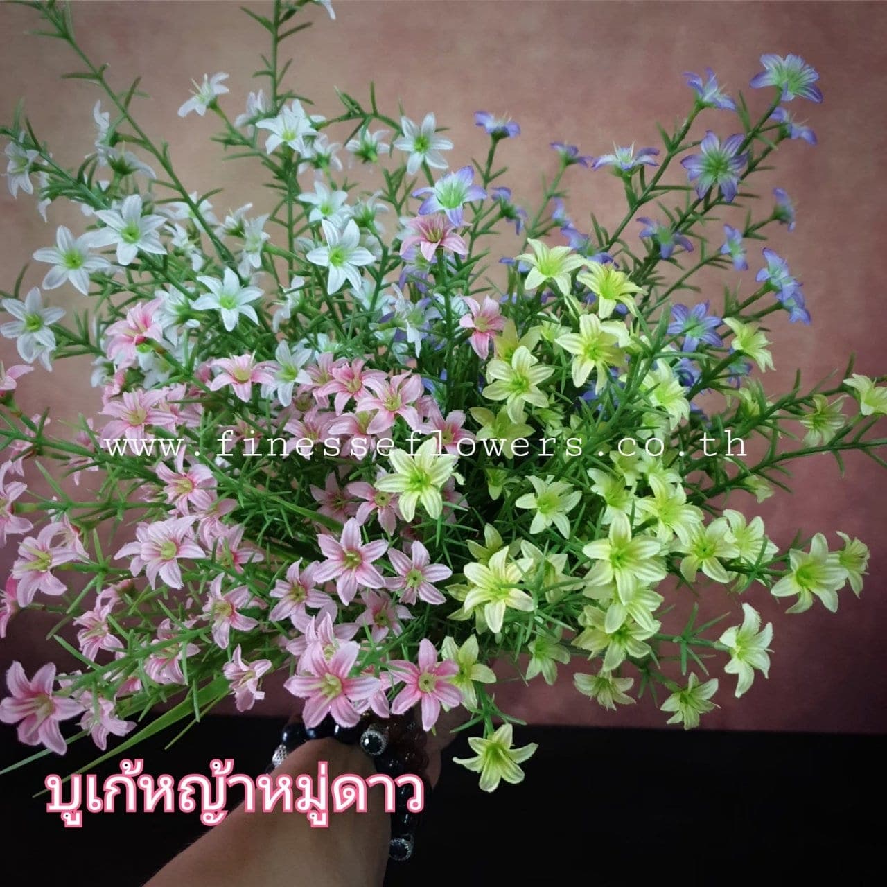 บูเก้หญ้าหมู่ดาว (P457), บูเก้ชิ้นส่วนสไตล์ลิ่ง: องค์ประกอบเสริมเพื่อจัดบรรยากาศและองค์ประกอบโดยรวม