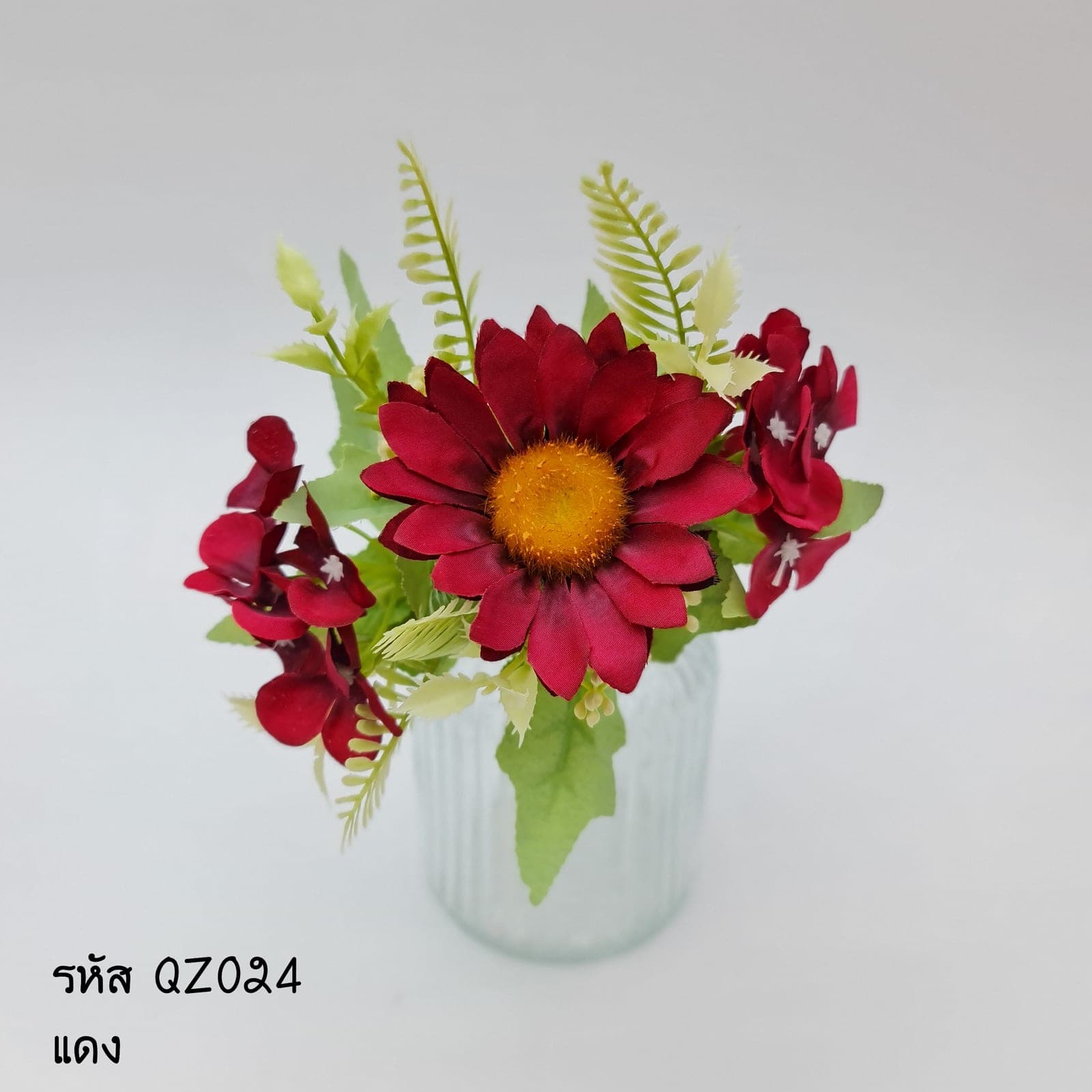 QZ2 (QZ2), ชิ้นส่วนสไตล์ลิ่ง: องค์ประกอบเสริมเพื่อจัดบรรยากาศและองค์ประกอบโดยรวม
