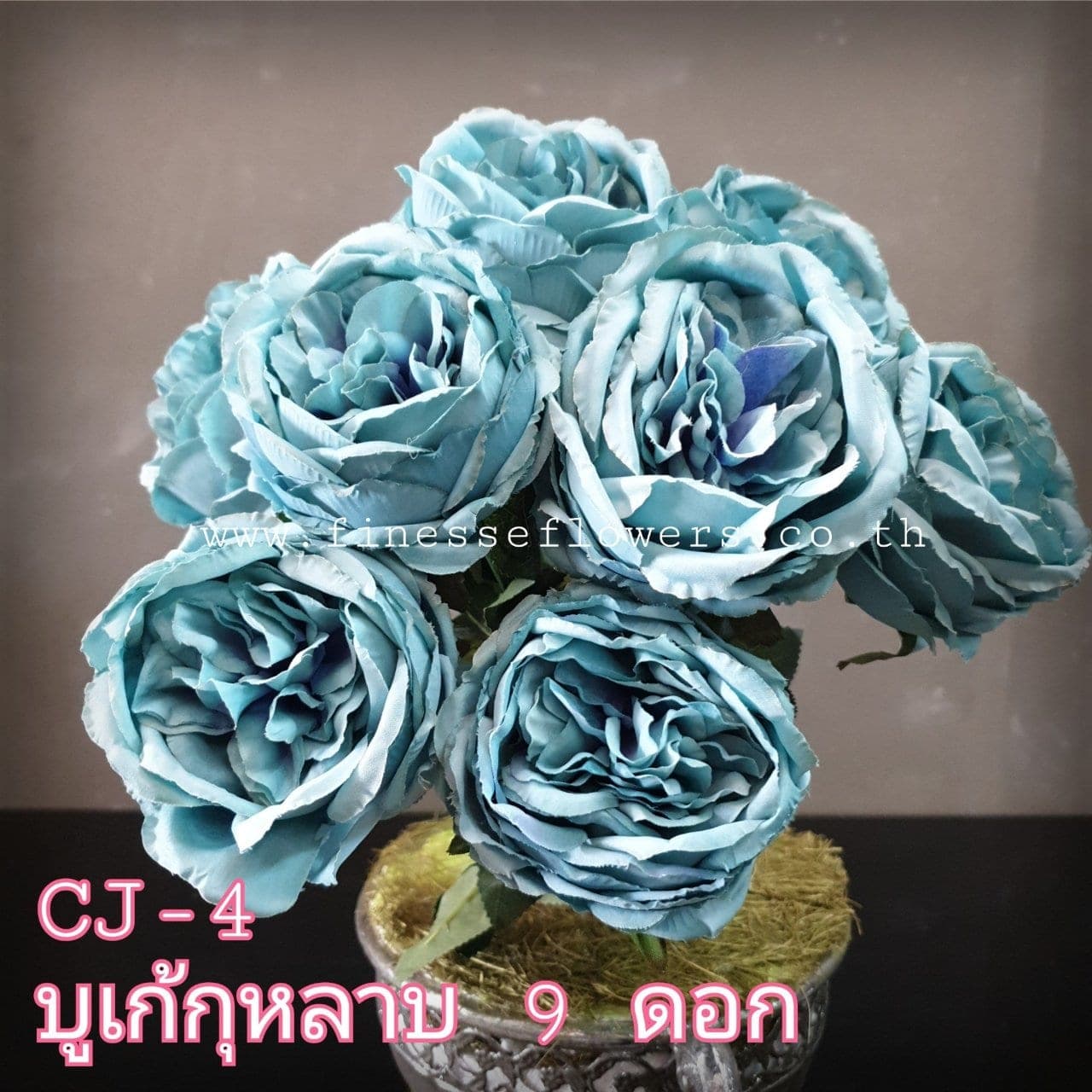 บูเก้กุหลาบ9ดอก (CJ4), บูเก้กุหลาบ 9 ดอก: ดอกแน่น ก้านแข็งแรง ทรงเปิดได้สวยทุกมุม