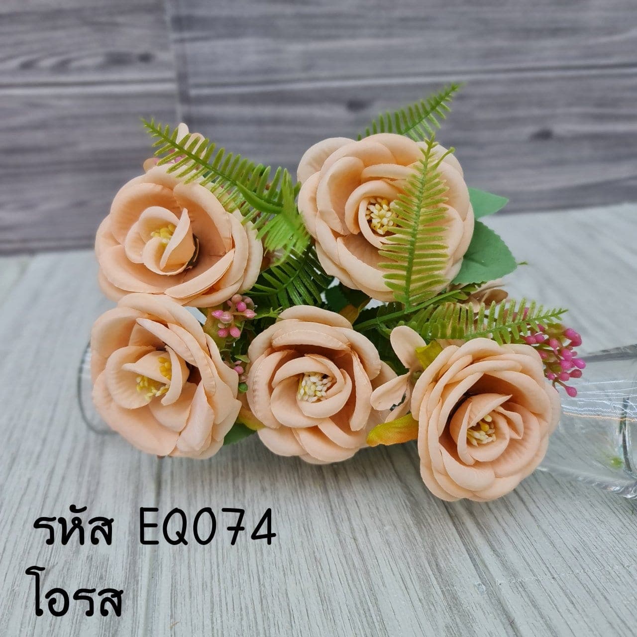 กุหลาบ มาเลเซีย (EQ7), กุหลาบ: ดอกแน่น ก้านแข็งแรง ทรงเปิดได้สวยทุกมุม