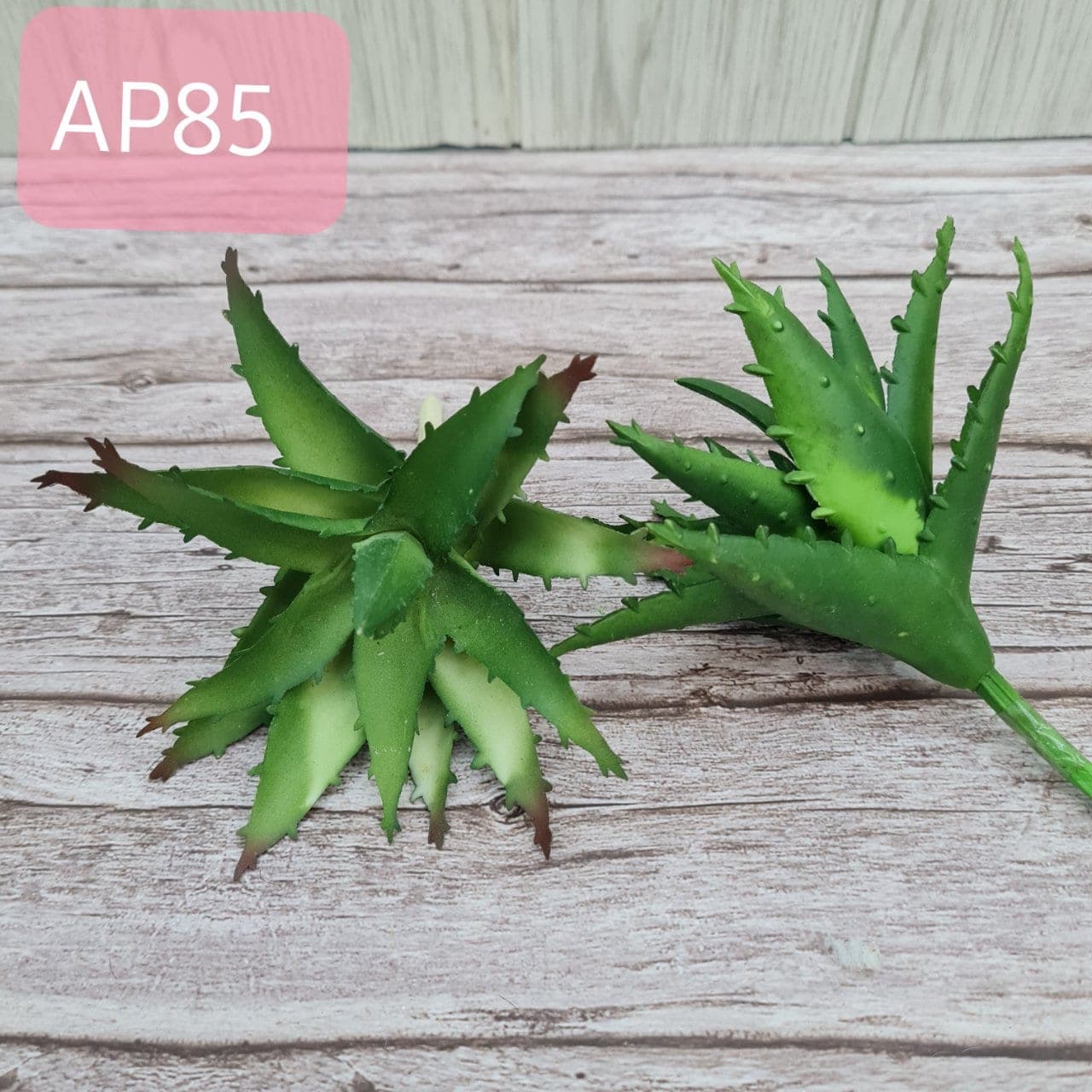 AP85 (AP85), Styling piece — an accent piece used to round out the overall styling.